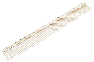 Расчёска для стрижки с линейкой белая